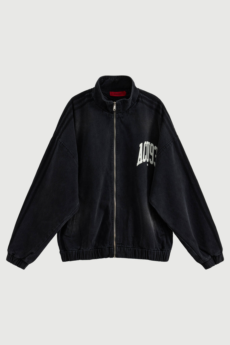 SPORTY DENIM JACKET