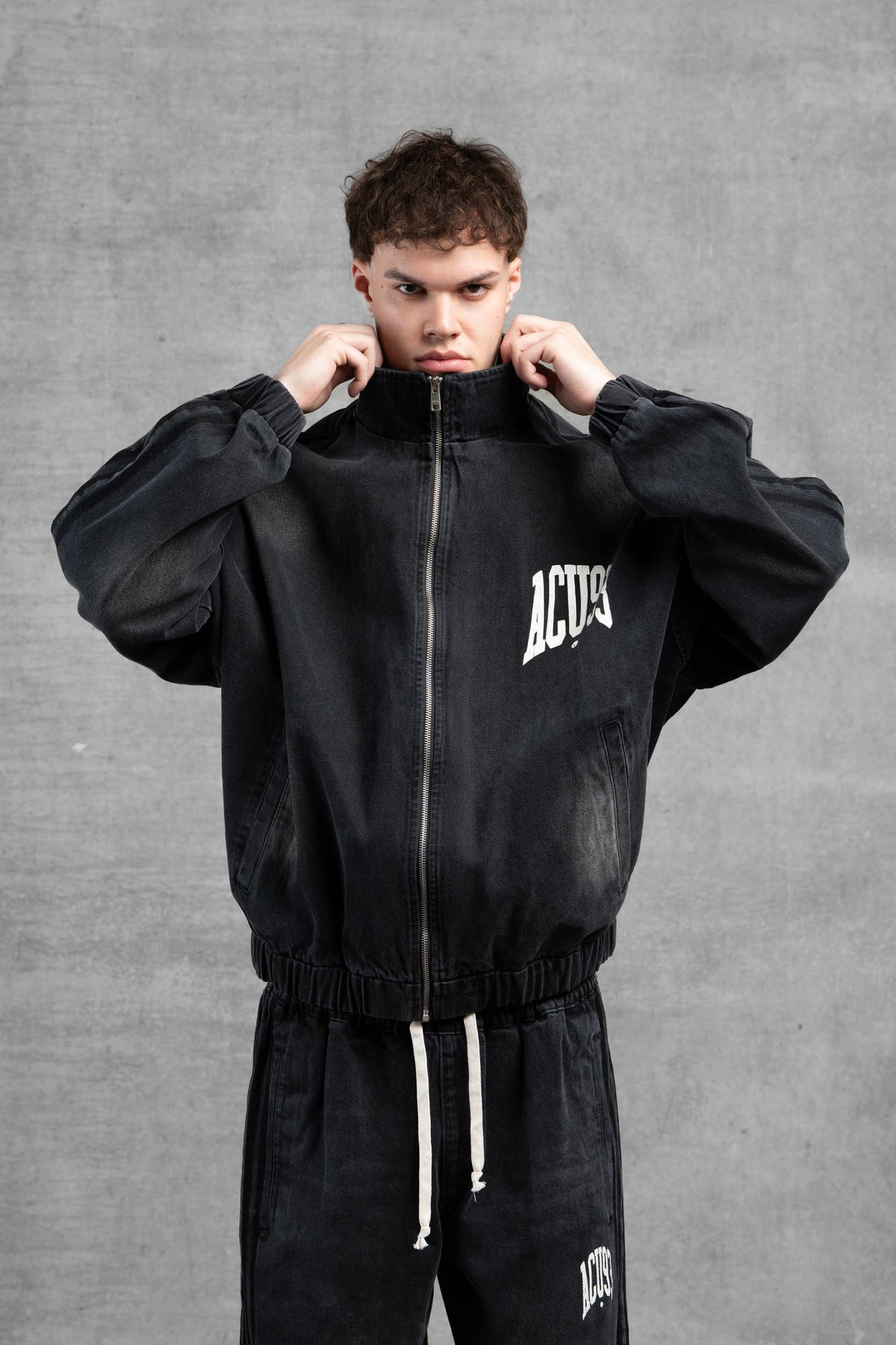 SPORTY DENIM JACKET