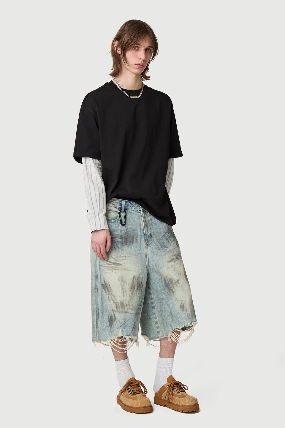 OCEAN FRONT SHORTS RISE WASH