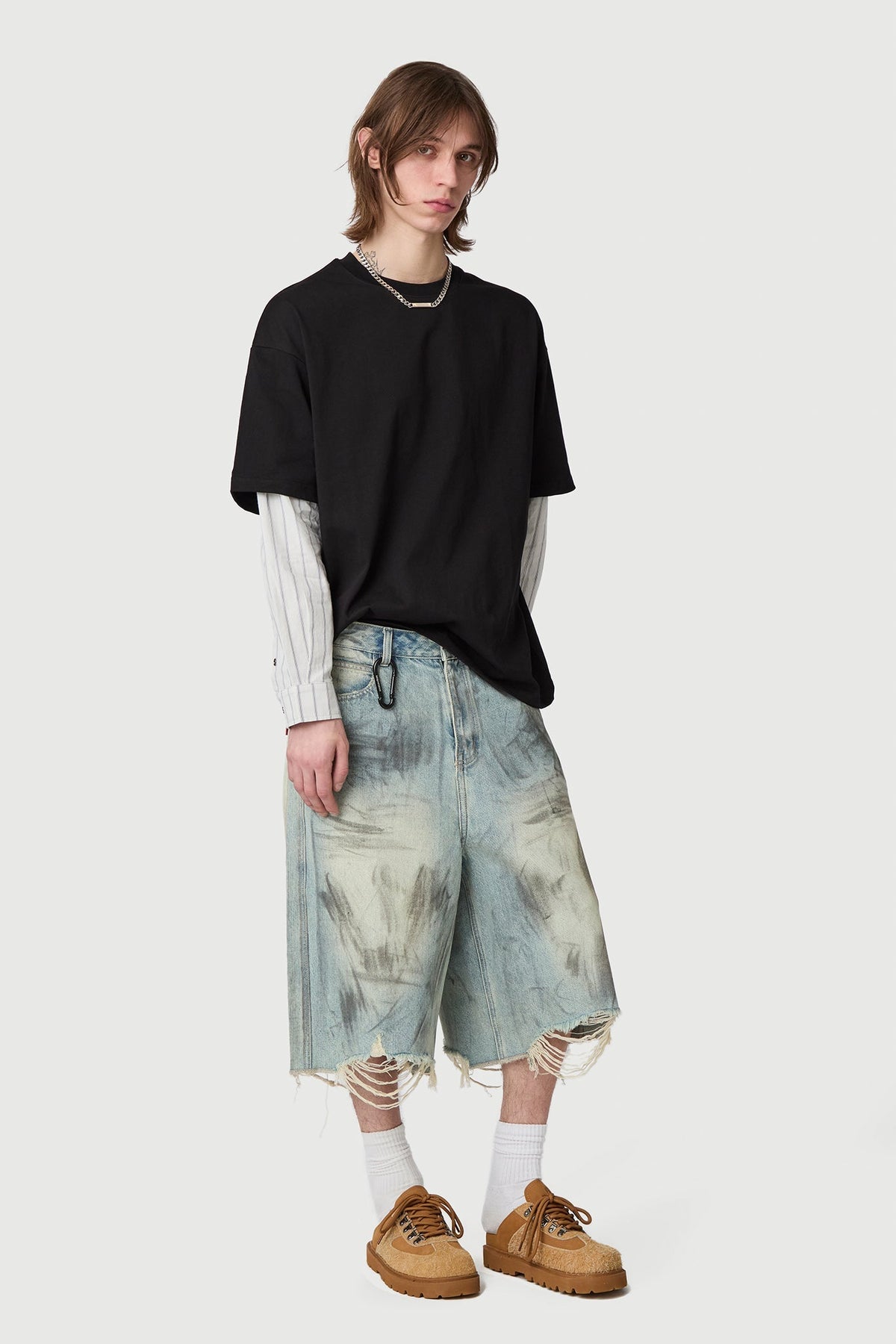 SHORT OCEAN FRONT RISE WASH